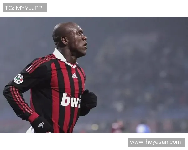 足球传奇八位球星高清合成图展现巅峰风采和精彩瞬间